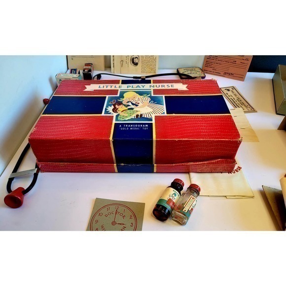 Mid century Modern Little Play Nurse 40s A Transogram Golden Medal Toy Nurse Kit - Picture 8 of 10